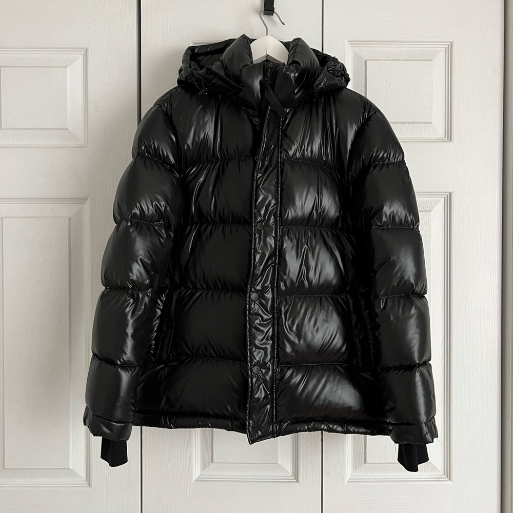 Aritzia TNA Super Puff